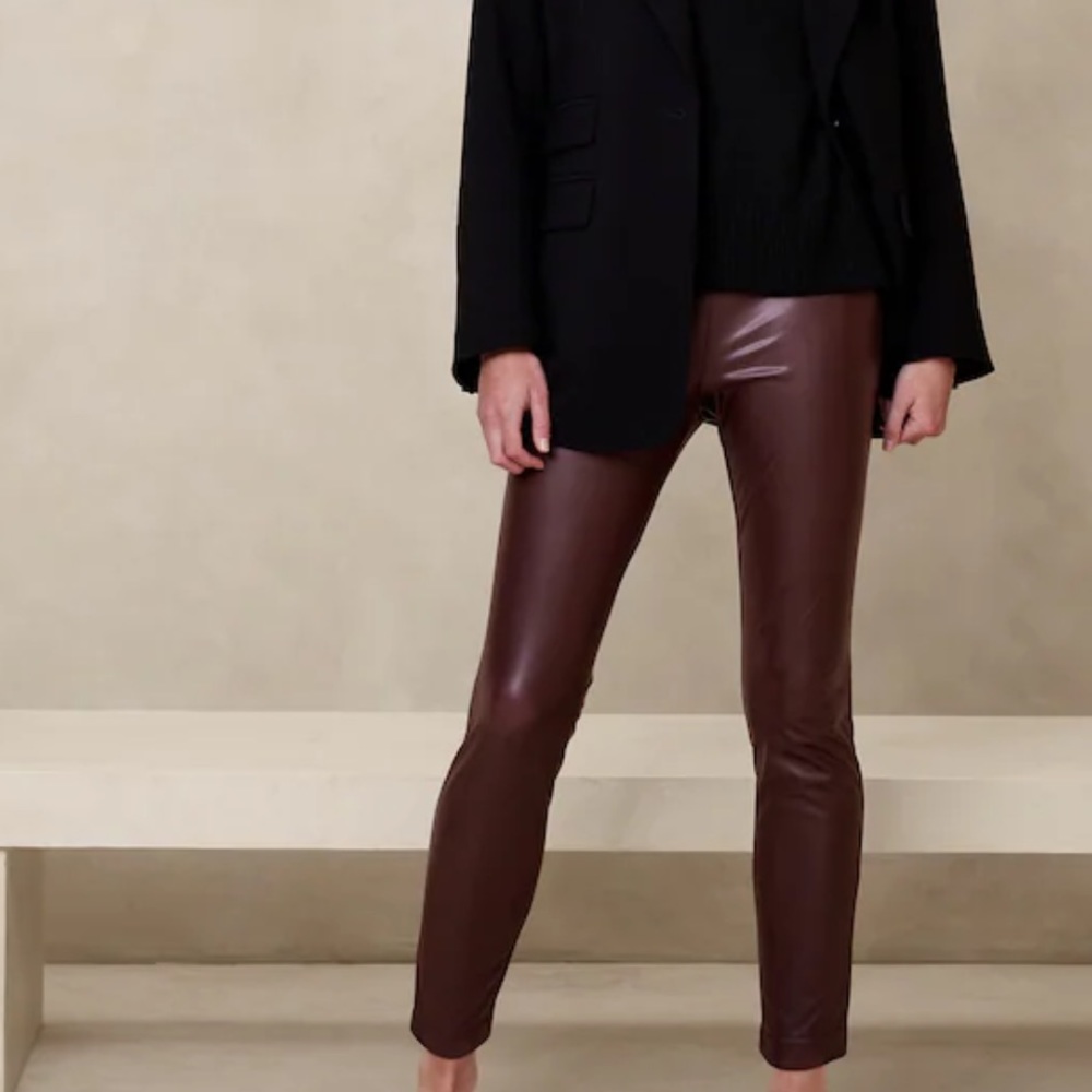 VEGAN LEATHER LEGGING color chocolate brown
